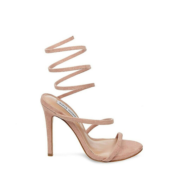 Steve Madden Shoes - 🌺New In Box Steve Madden Tiffany Heels (LAST ONE)